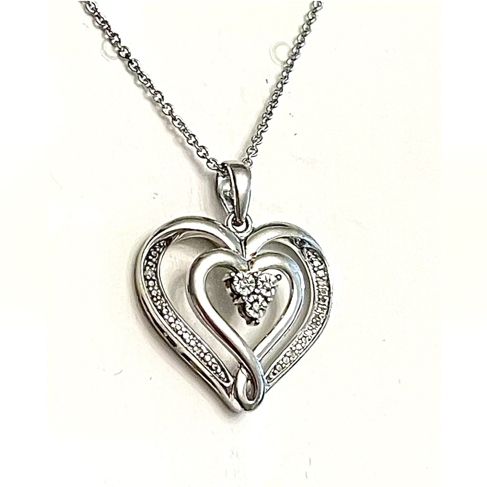 Signed JJ STERLING SILVER 925 11 Diamond Heart Pendant 18” Italy Chain Necklace - Picture 3 of 4